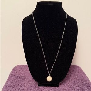 Elegant Silver Necklace with Cream Pendant